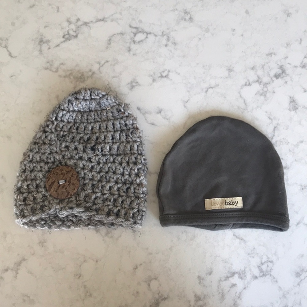 🎈5/$25 Two Baby Boy Beanies